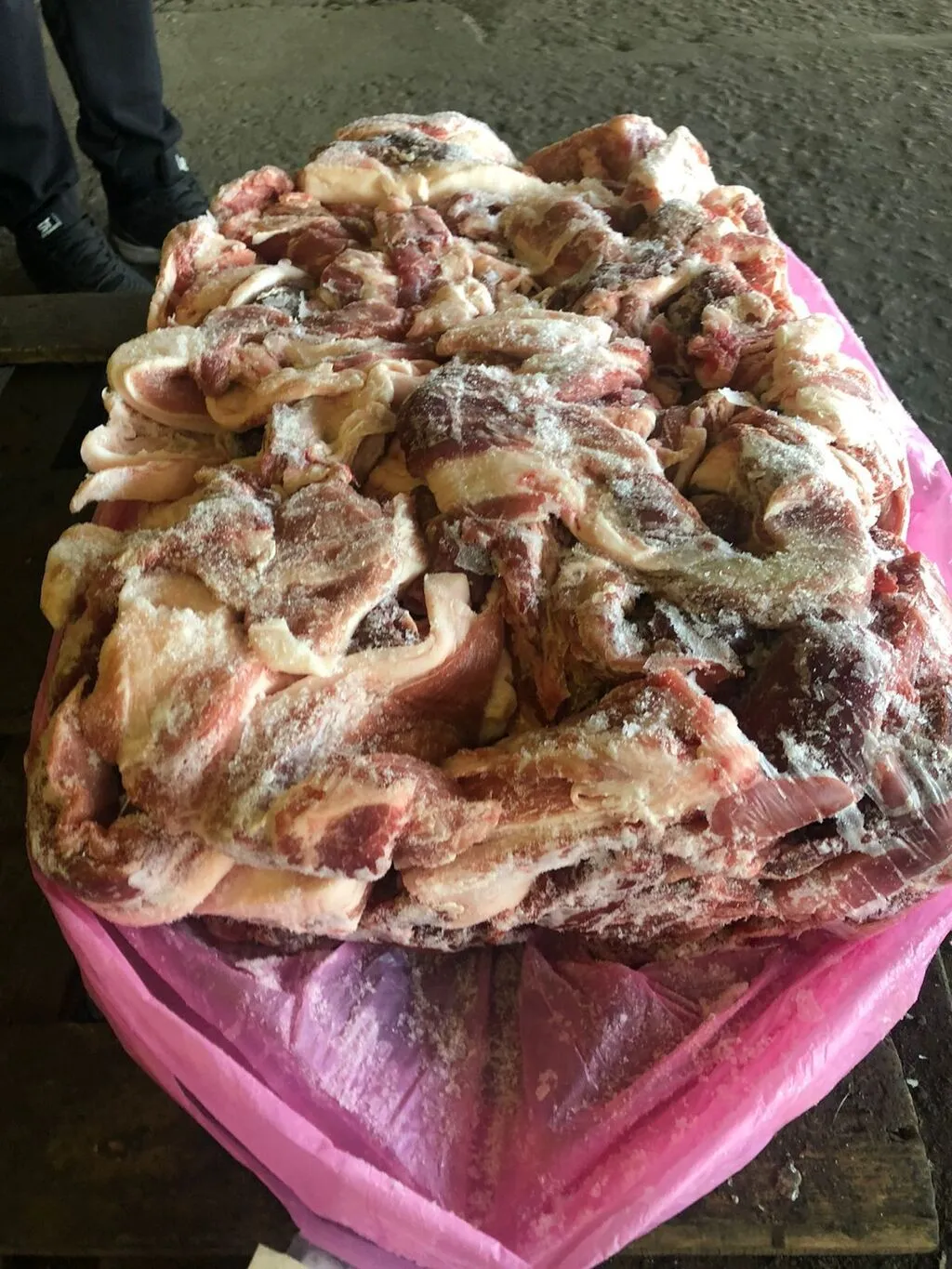 фотография продукта Тримминг свиной замороженный  80/20 , кг