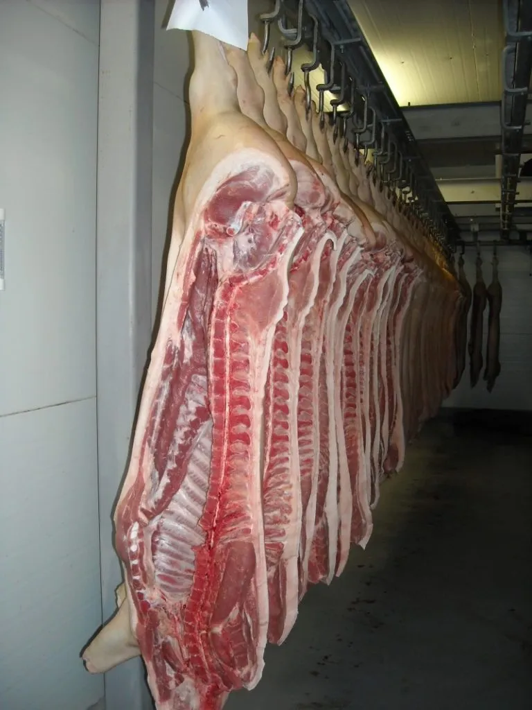 мясо свинины в Москве 3