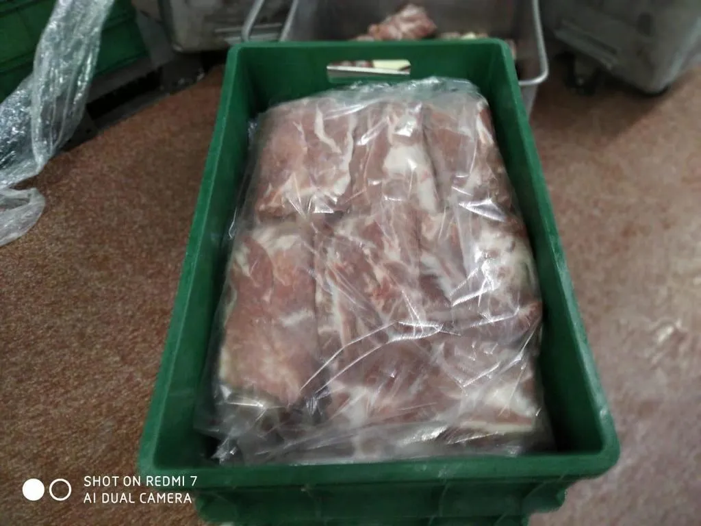 шейка свиная зам. 240 руб./кг в Москве 10