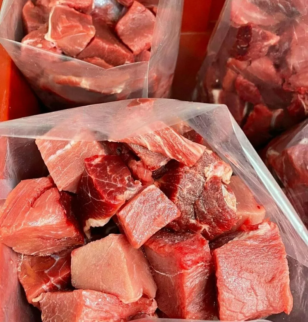 мясо в корм непродуктивным животным в Москве